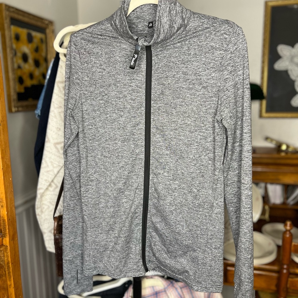 P'tula Women's Small Top